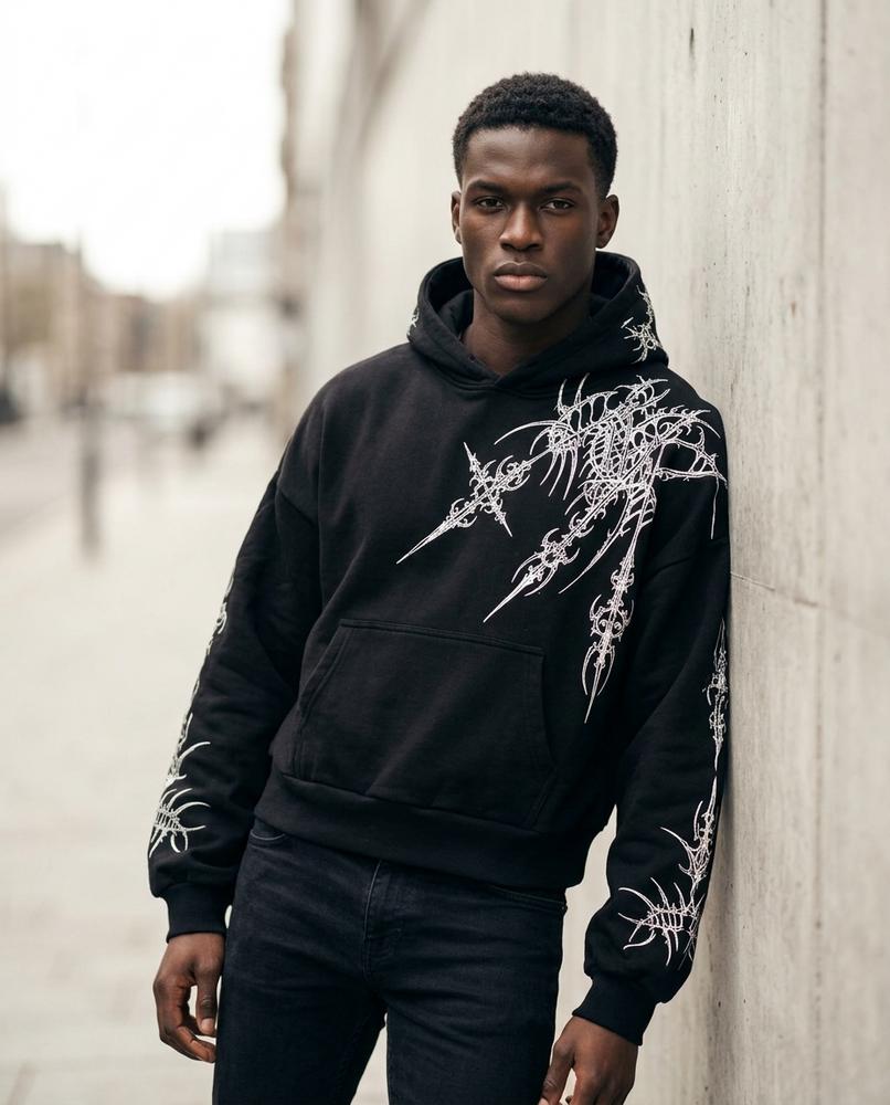 Unisex Hoodie – Ellar, A graphic print, An attached hood – Tilly Outlet
