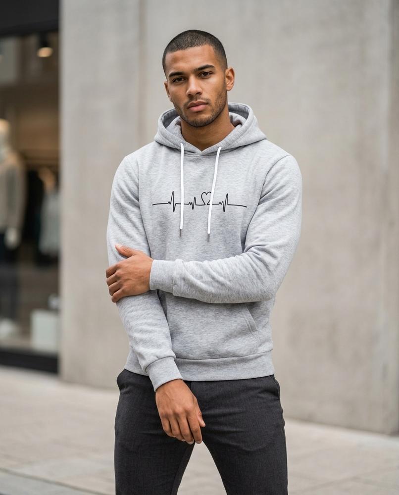 Men's Hoodie – Seser, A graphic print, An attached hood – Tilly Outlet