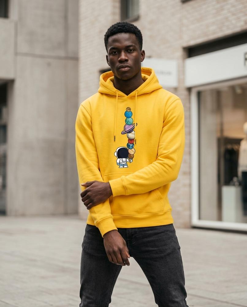 Men's Hoodie – Zoton, A graphic print, An attached hood – Tilly Outlet