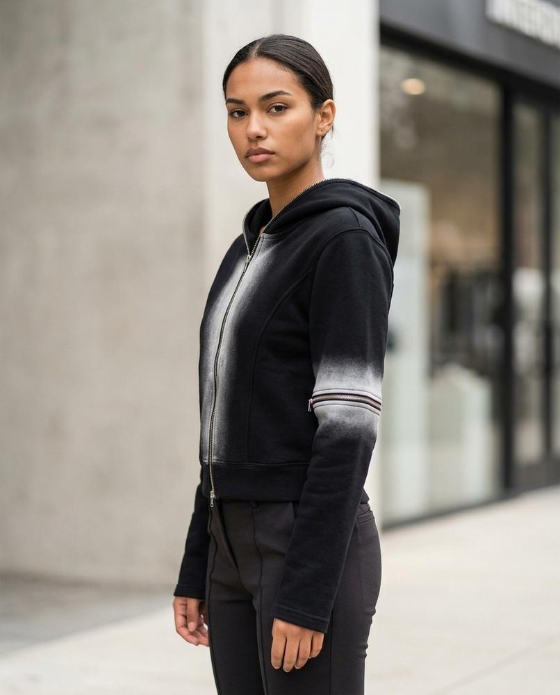 Remek | Farbverlaufender Taillierter Hoodie Damen – Tilly Outlet