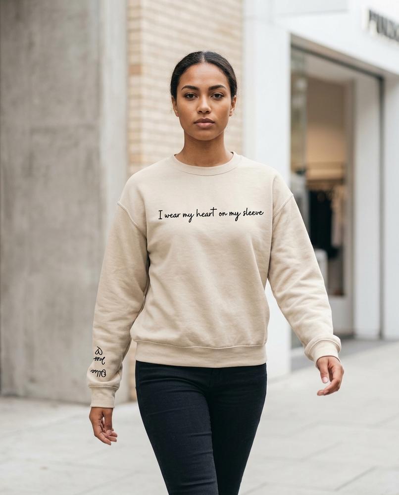 Yomir | Bedruckter Langärmeliger Hoodie Unisex – Tilly Outlet