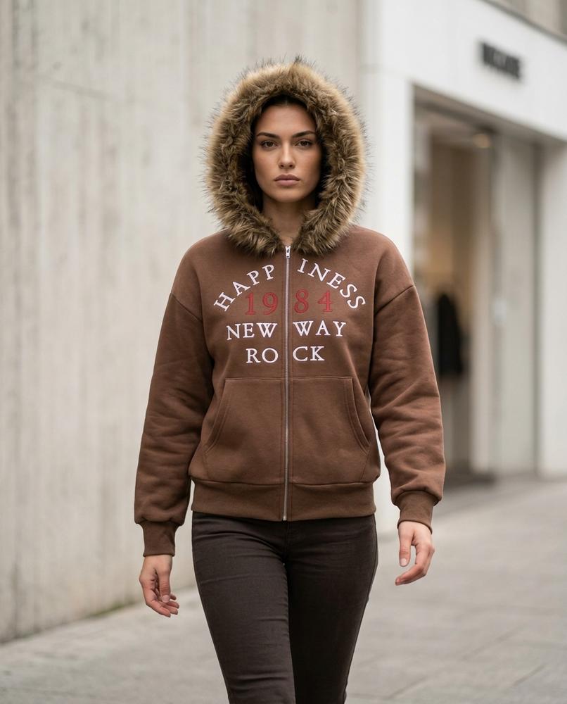 Laram | Fellbesetzter Bedruckter Hoodie Damen – Tilly Outlet
