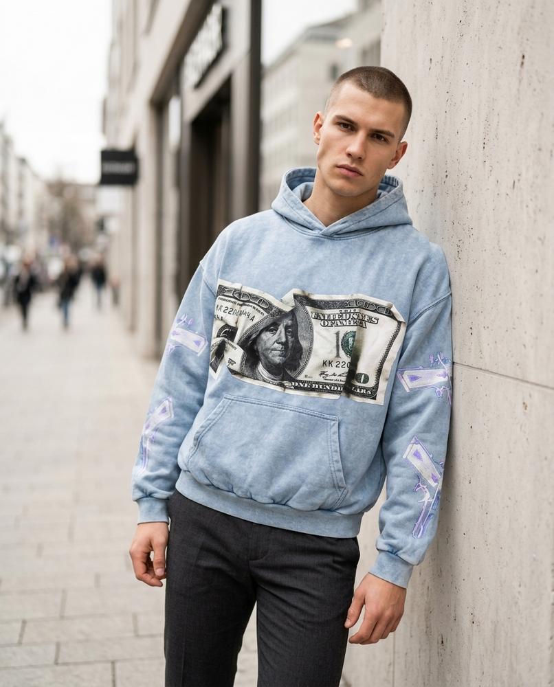 Unisex Hoodie – Rilin, Relaxed fit, Graphic print – Tilly Outlet