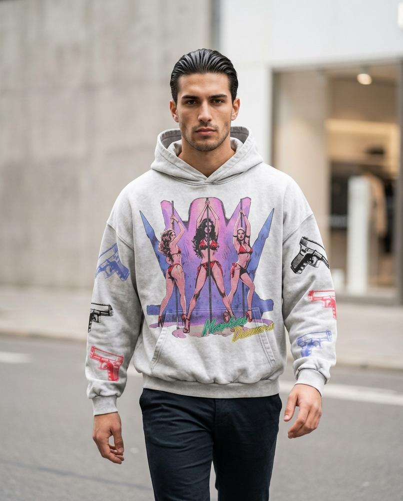 Unisex Hoodie – Yonav, A graphic print, An oversized fit – Tilly Outlet