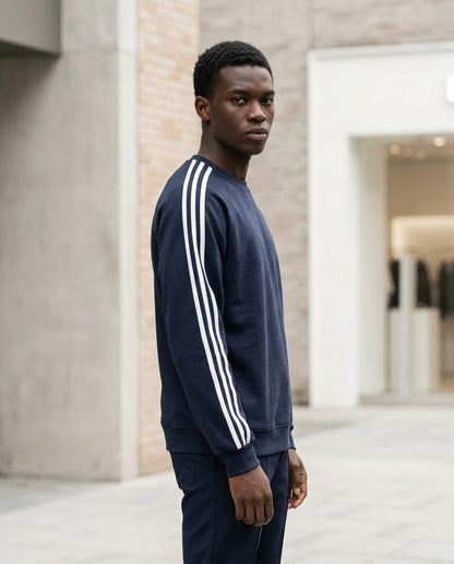 Unisex Sweatshirt – Kaver, Long sleeves, A relaxed fit – Tilly Outlet