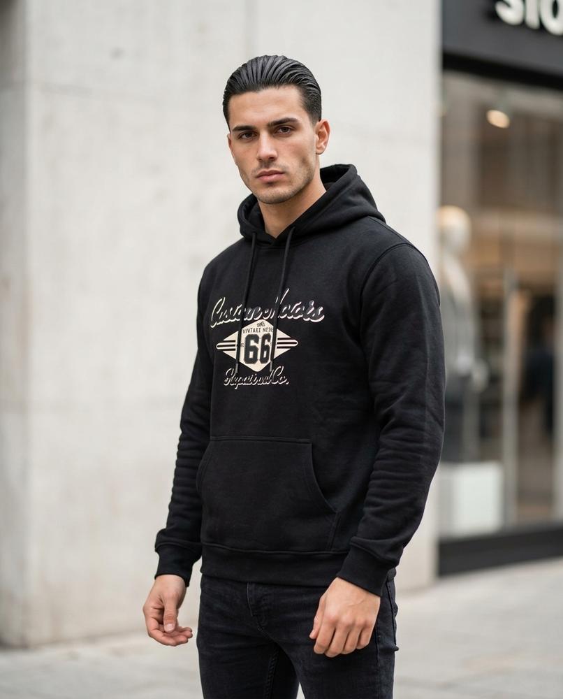 Unisex Hoodie – Minor, A graphic print, An attached hood – Tilly Outlet