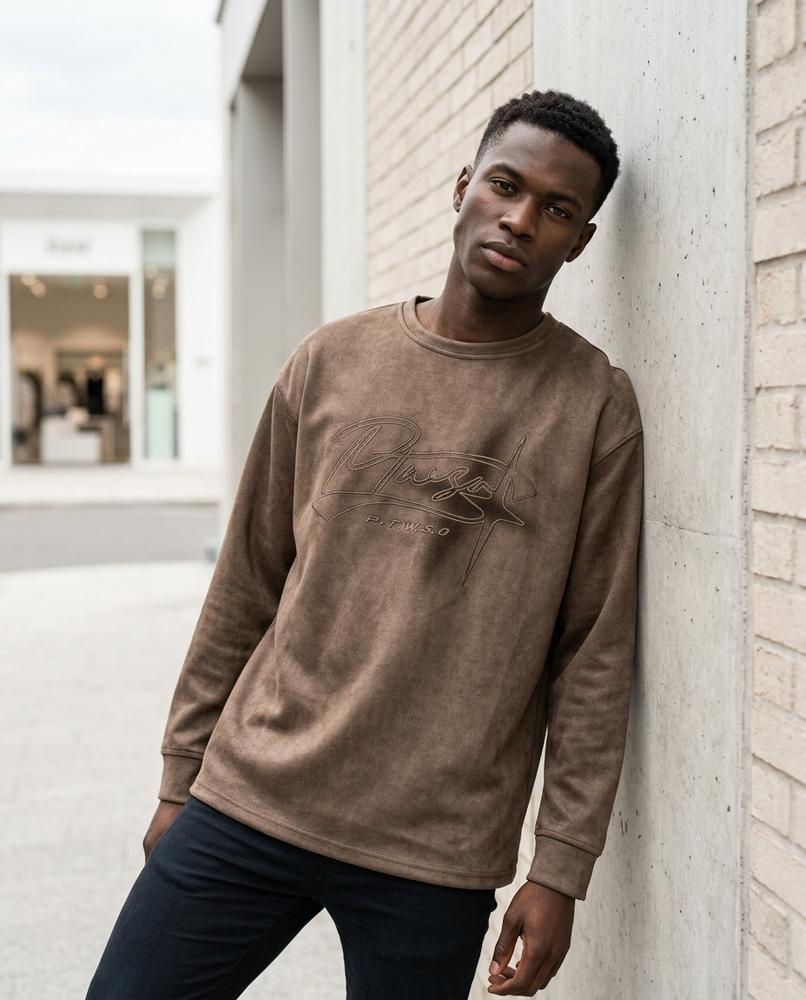 Unisex Sweatshirt – Nolev, Long sleeves, A relaxed fit – Tilly Outlet