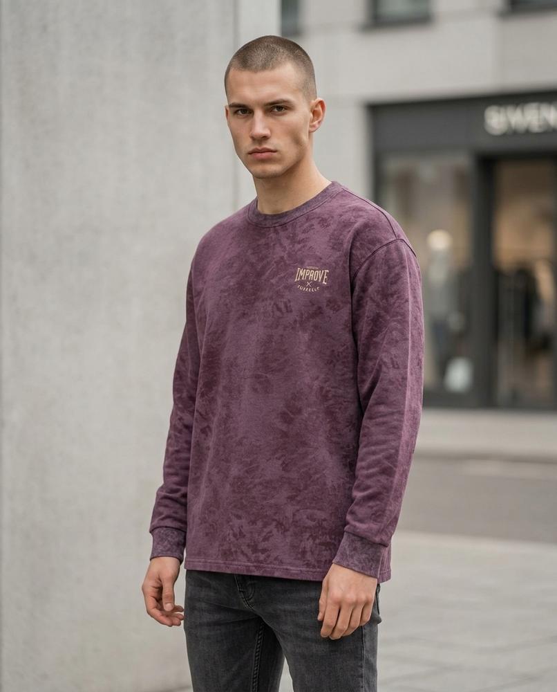Unisex Sweatshirt – Rovin, A graphic print, Long sleeves – Tilly Outlet