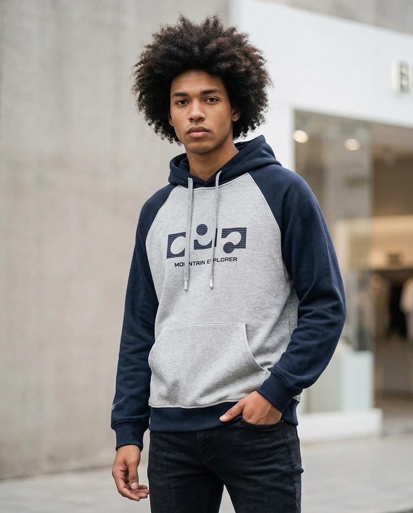 Unisex Hoodie – Tinav, A graphic print – Tilly Outlet