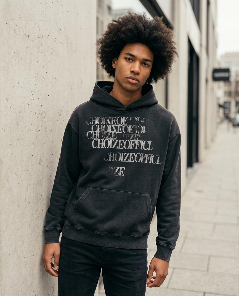 Unisex Hoodie – Nadis, A washed finish, A graphic print – Tilly Outlet