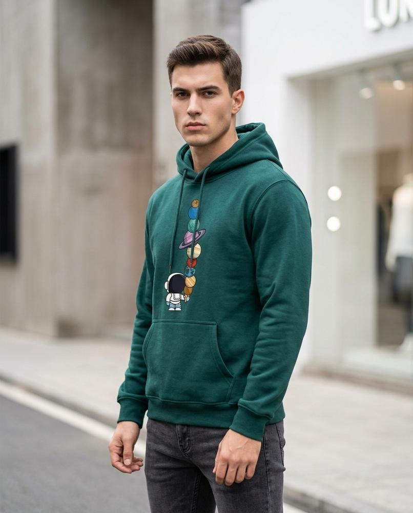 Men's Hoodie – Zoton, A graphic print, An attached hood – Tilly Outlet