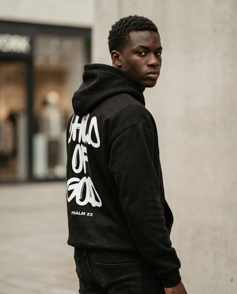 Unisex Hoodie – Sesen, Fleece lining, A graphic print – Tilly Outlet