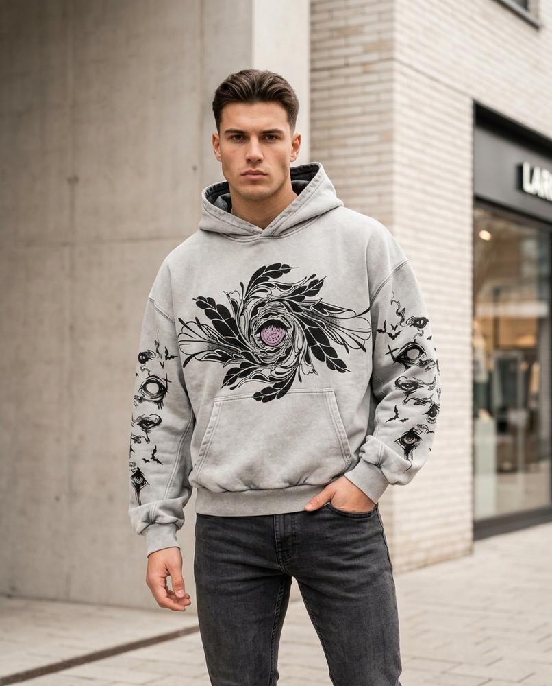 Unisex Hoodie – Minav, A graphic print, An oversized fit – Tilly Outlet
