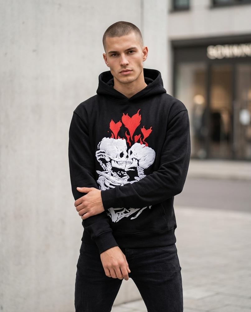 Unisex Hoodie – Kalar, A graphic print, An attached hood – Tilly Outlet